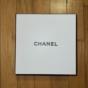 Empty Chanel gift set box